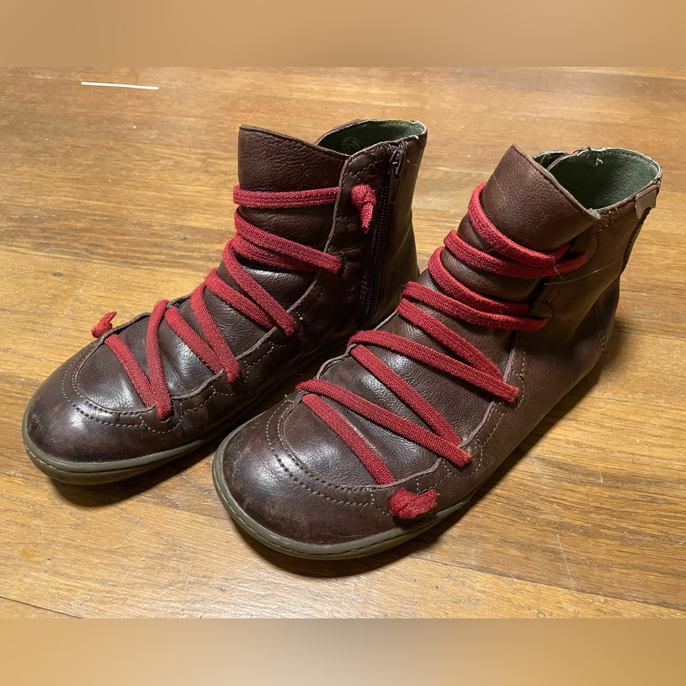 Camper brown peu cami side zipper bootie 7.5/38